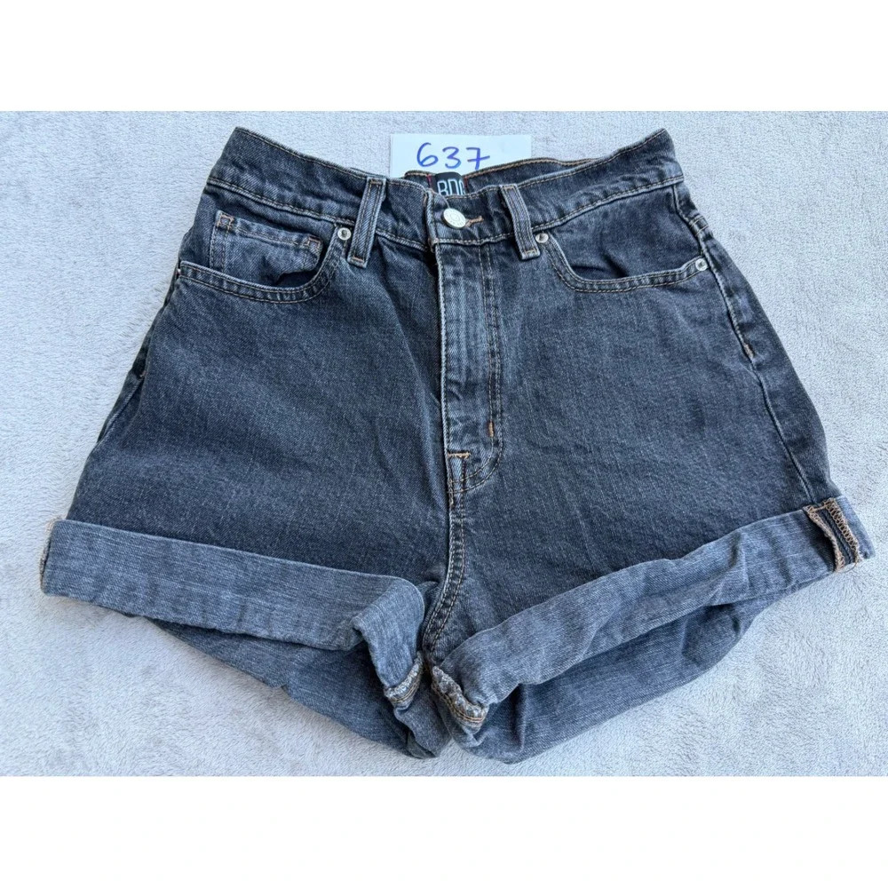 BDG Mom Shorts Women 27 Black High Rise Cuffed Denim Urban Outfitters
